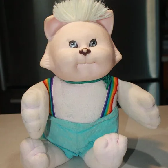 Cabbage Patch Kid and her Cabbage Patch Cat - Picture 5 of 8